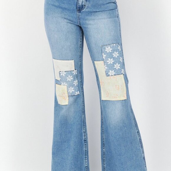 Billabong x Wrangler High Rise Medium Wash Floral Patchwork Non-Stretch Jean. 27 - Picture 2 of 15